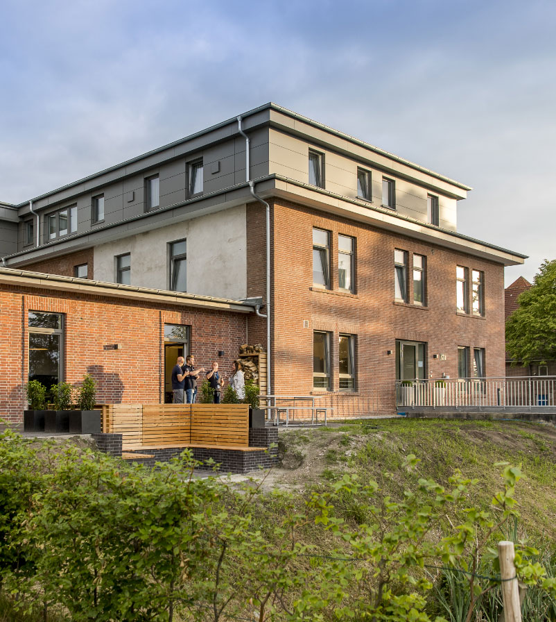 HeliHouse-Emden-modern.jpg
